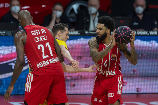 通过曹法尔 通过曹法尔